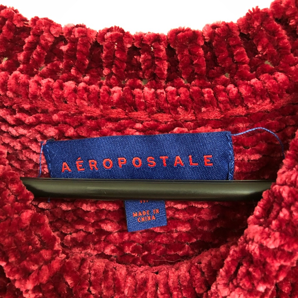 Red Cropped Sweater - Picture 3 of 4